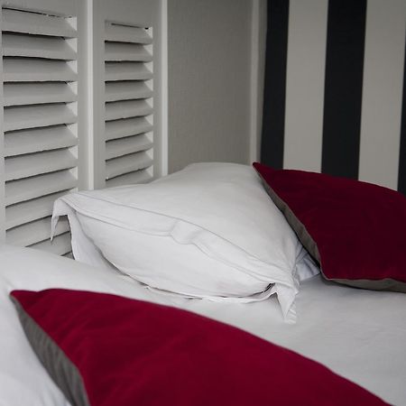 Logis Hotel Le Chrismas Châteaulin Kültér fotó