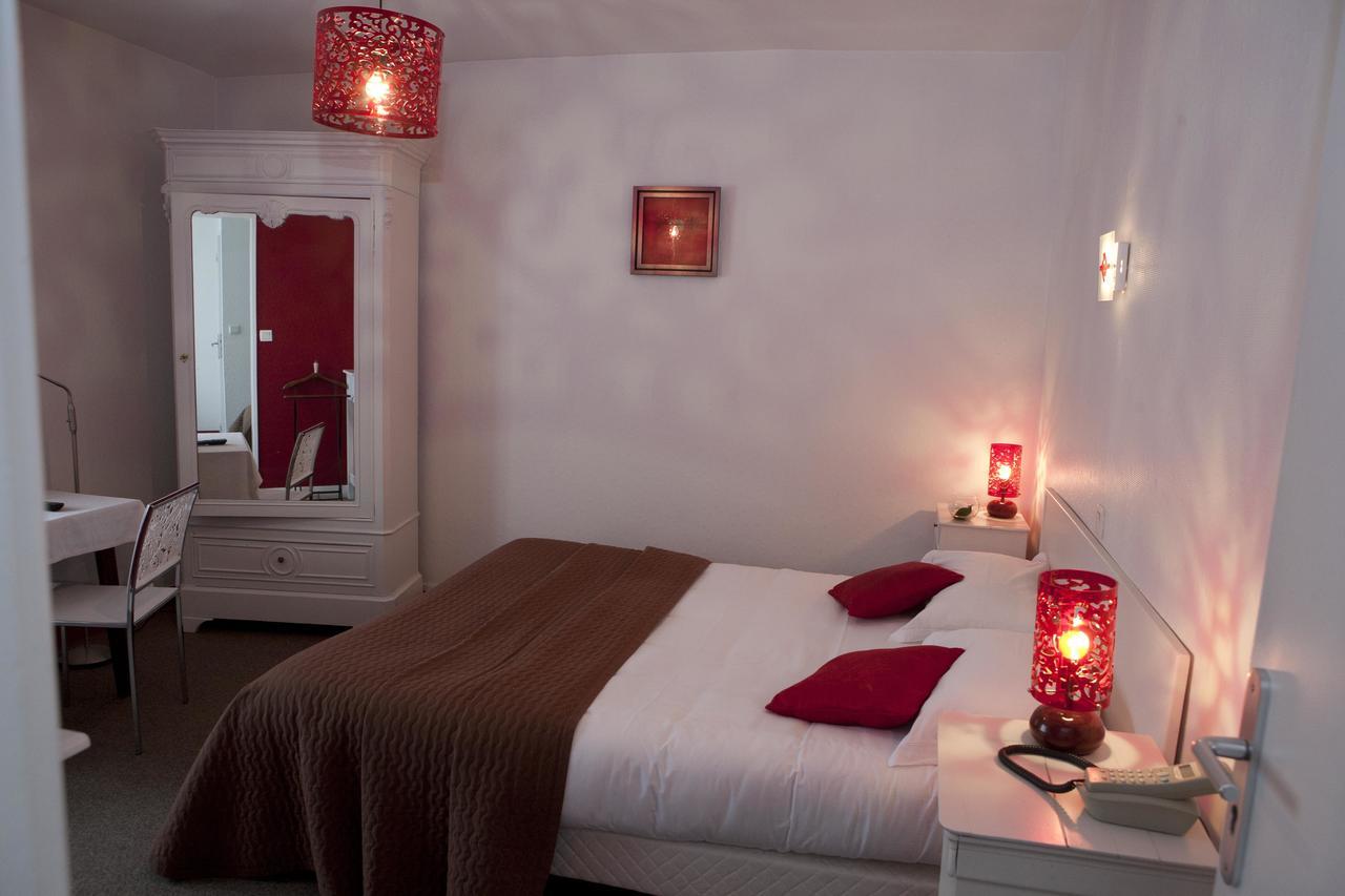Logis Hotel Le Chrismas Châteaulin Kültér fotó